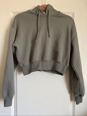 H&M Sport Cropped Hooded Sweatshirt - Green